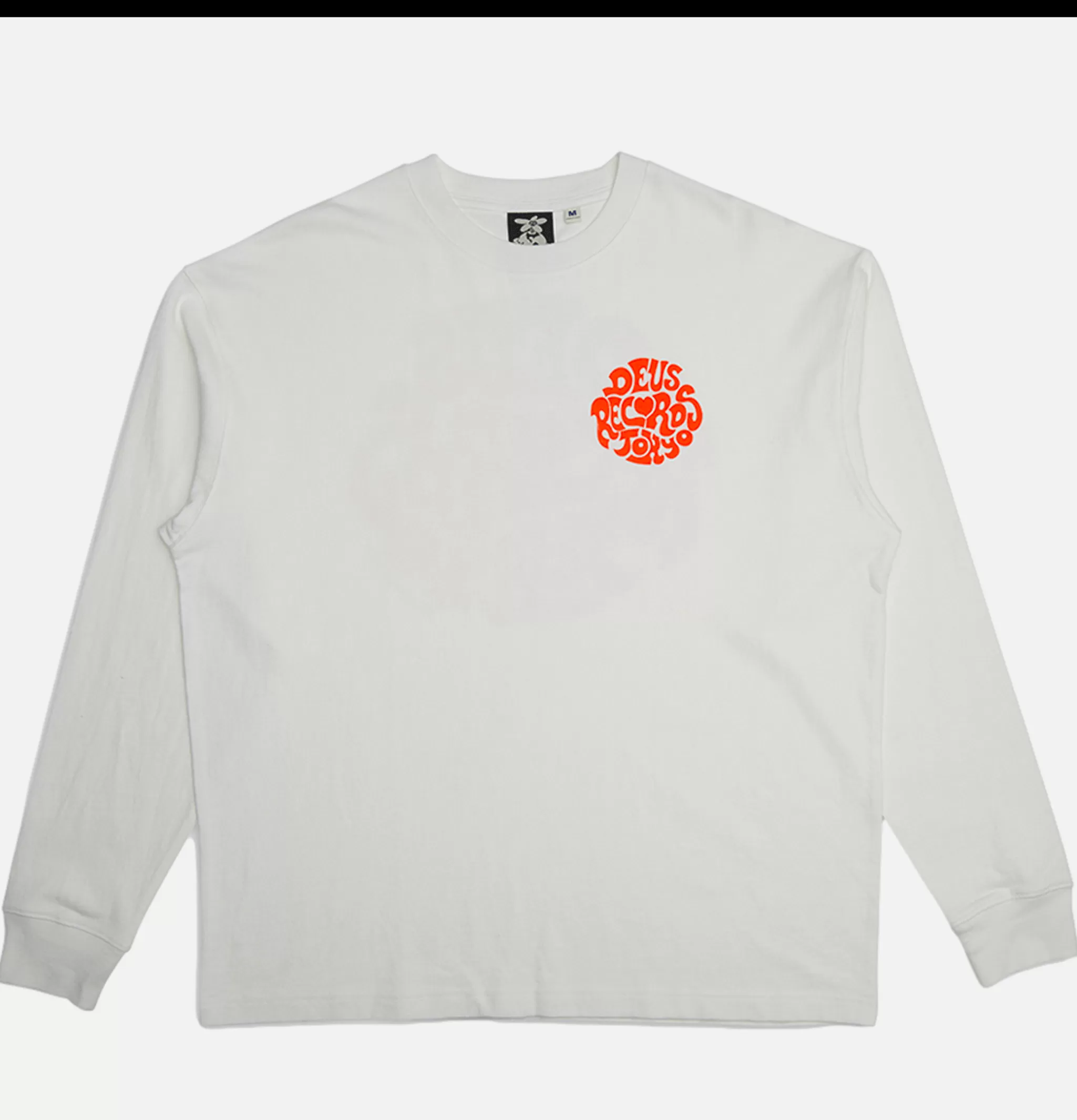 DEUS T-shirts | Paradigm Ls Tee Vintage White